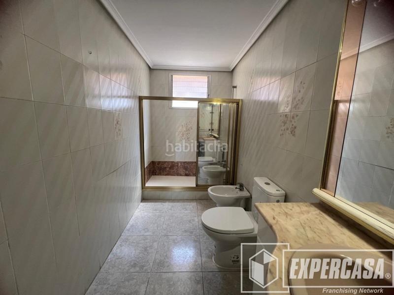 Foto e8c0158e-eb7a-4d25-aecc-d4dd3bf888c1. Casa adosada en Silla