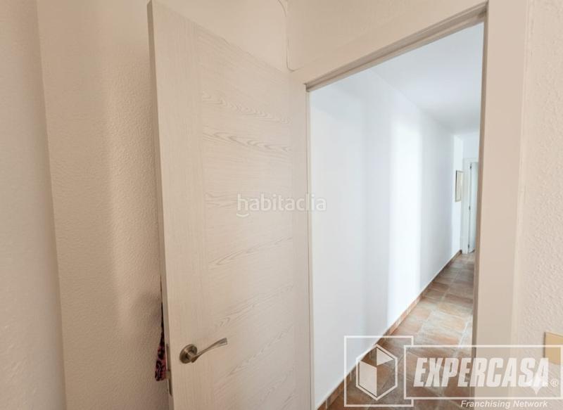 Foto c210e3d7-eb33-4fd5-b4a6-0120e88154bf. Xalet amb aparcament a Sueca Sueca