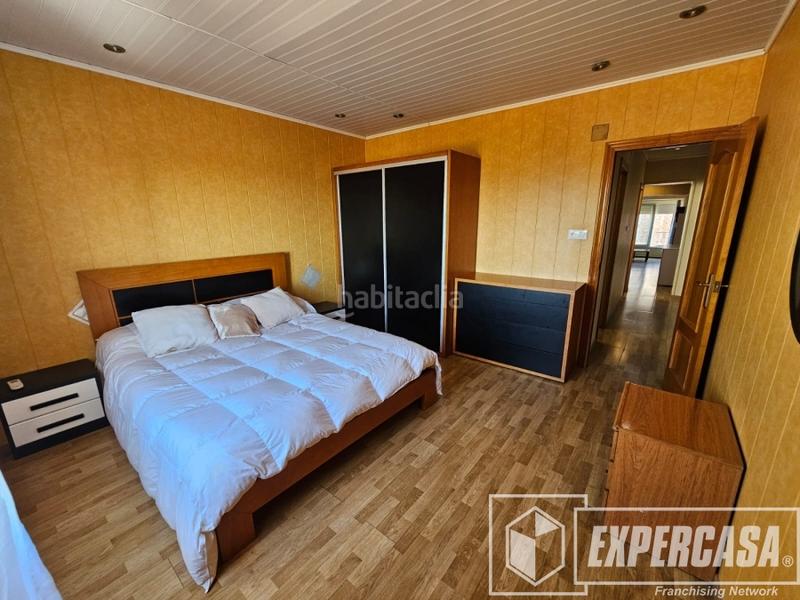 Foto 173a5c6d-b837-4e82-9e30-9e6acd37800c. Appartement dans Silla