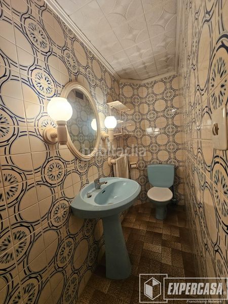 Foto 16bf714a-eb29-448f-83cb-7058c120a3d9. Edifici a Silla