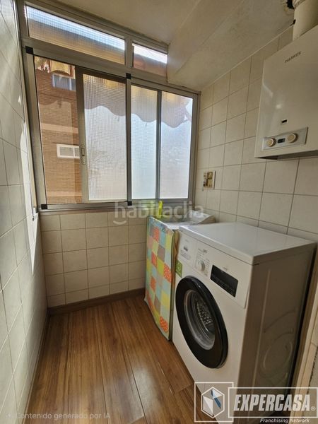 Foto 411c5e9f-e3b6-4cab-aaac-f7a64a677dc9. Apartament a Silla