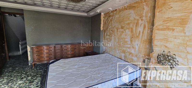 Foto e3e254ae-d2f1-431f-8c3d-ba3305a5ed88. Edificio en Silla