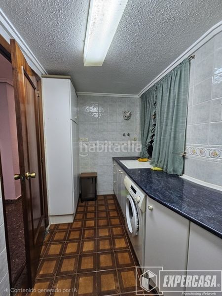 Foto 67c207bd-b5a3-437c-baec-78e8b57374e2. Apartament a Silla