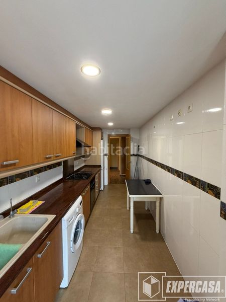 Foto c929fc2a-750f-412c-9dbd-ee5517d89b0f. Lloguer apartament amb piscina a Silla
