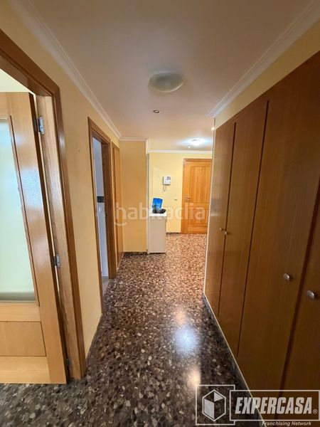 Foto eed8efdb-c141-4cfe-a1a2-868d49ad607c. Lloguer apartament amb piscina a Silla