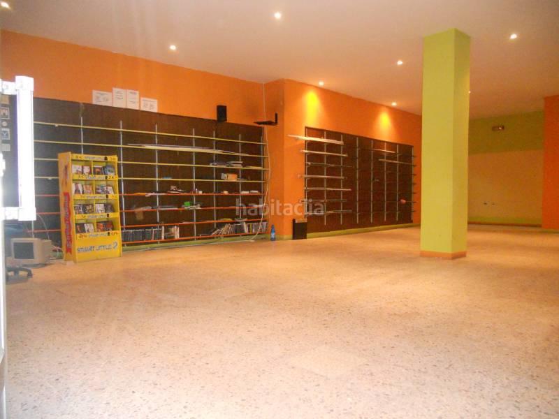 Foto c66b800c-dce2-4c64-9b56-907845d3b4a9. Locale commerciale in La Victoria - Puente Jardín Valladolid