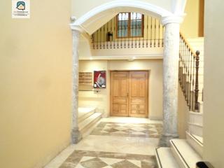 Local Comercial  Calle fray luis de leon. Precioso local centrico
