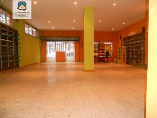 Local Comercial a La Victoria - Puente Jardín