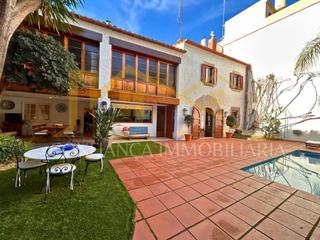 Maison à Canet de Mar. Bonita y espectacular casa en el centro de canet de mar