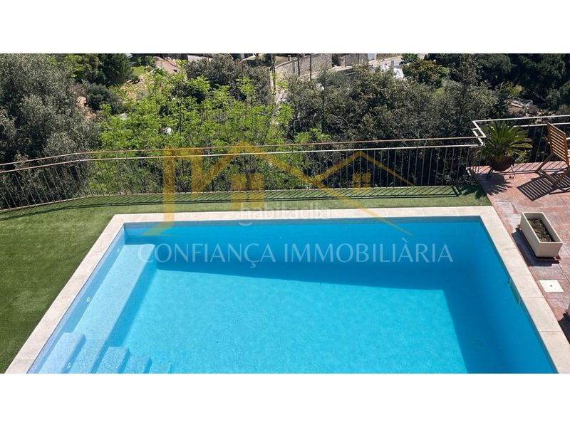 Foto 30db018b-f064-469e-87a4-ddf61206801e. Casa amb aparcament a Sant Cebrià de Vallalta
