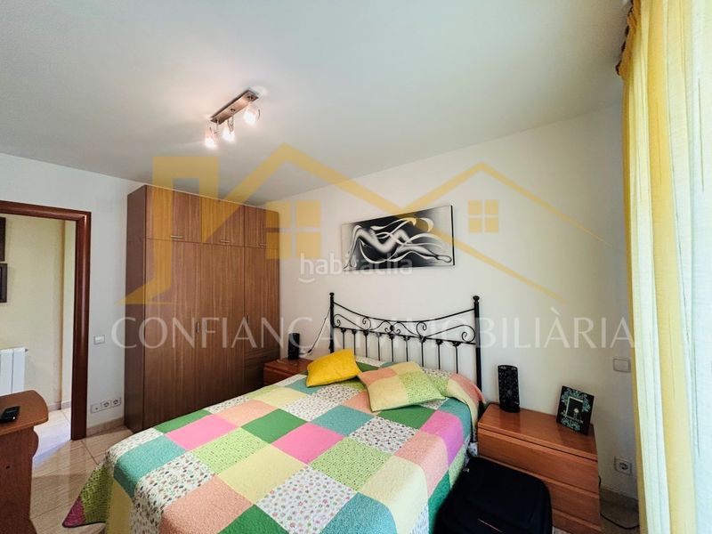 Foto 5f68880e-7f49-4dd0-a02e-57d8d88e9a25. Pis a Els Pavos Blanes