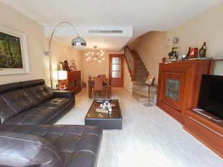 Semi detached house in Hostalets de Pierola (Els). Hostalets pierola pueblo!!!!