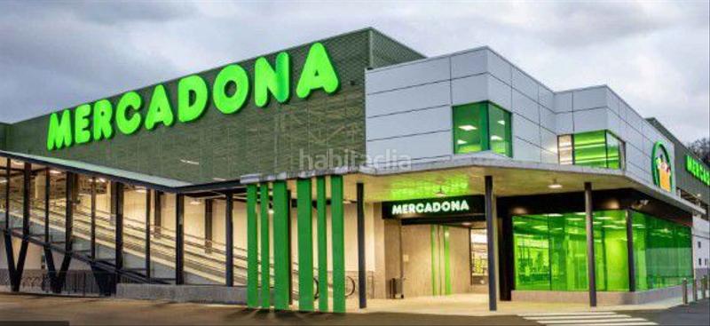 Foto 8045a15f-89b1-4640-9465-5c920168dd65. Lloguer local comercial a avenida adelaida a casc antic - nou Cambrils Cambrils