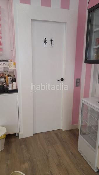 Foto aa9b0898-16a7-4816-bf3e-1a7c1fc3f31f. Pas-de-porte local commercial dans Centre Igualada