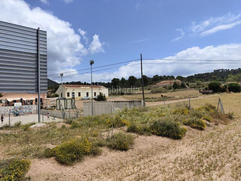 Foto ae9acde5-9f89-43b3-b94f-477e02d82aa7. Terreno residencial solar en venta . en Castellfollit del Boix