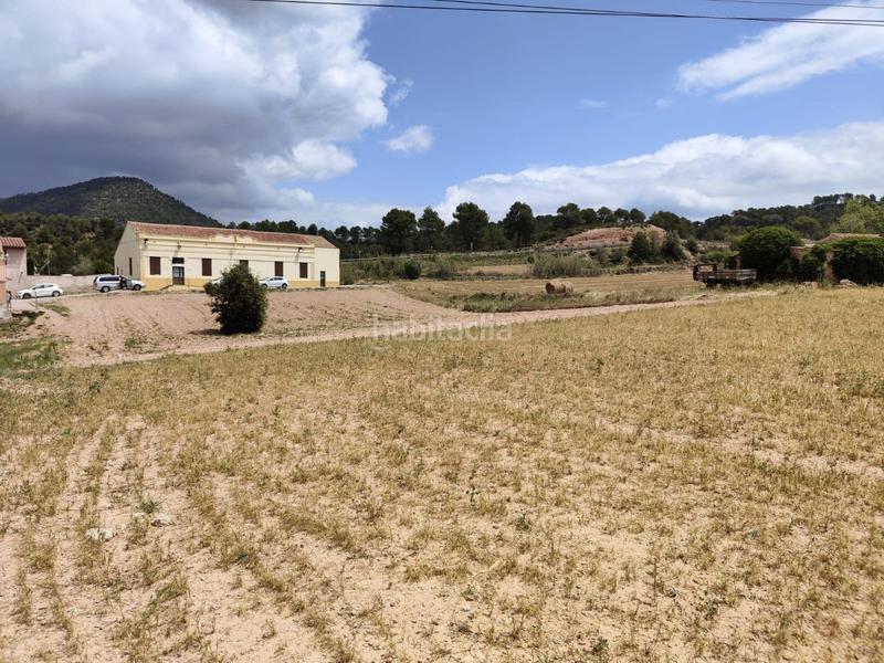Foto dd5fd5dc-1157-4cdc-8f5d-64c24b879685. Terreno residencial solar en venta . en Castellfollit del Boix
