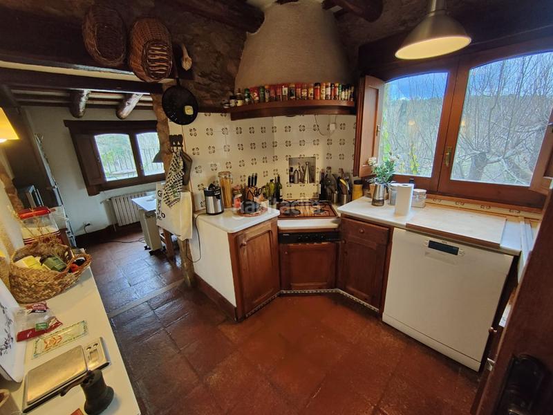 Foto 8412d202-44ec-438d-9dd5-dfef769fe0a8. Chalet  en venta , 5 dormitorios. en Mura