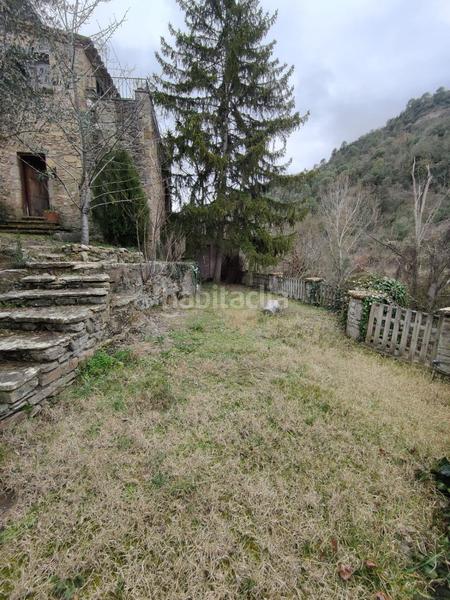 Foto a3f60701-e8e9-49c6-9aba-76145ce5efbf. Chalet  en venta , 5 dormitorios. en Mura