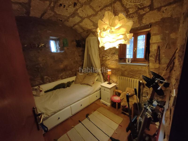 Foto bd701b53-b5d1-4548-b252-d0d64dcf8de1. Chalet  en venta , 5 dormitorios. en Mura