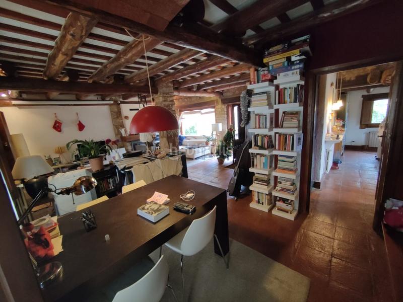 Foto ff9ae784-f7e1-4549-866c-84e1094383d9. Chalet  en venta , 5 dormitorios. en Mura