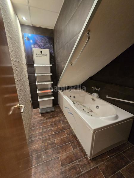 Foto 5931b7a9-5683-4bbb-8c86-d87dec425373. Alquiler local comercial local com. en alquiler . en Esparreguera