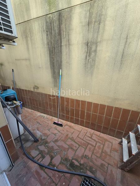 Foto abd3f6bb-0d01-4338-b0b2-458d2e3c2695. Location local commercial dans Nucli Urbà Esparreguera