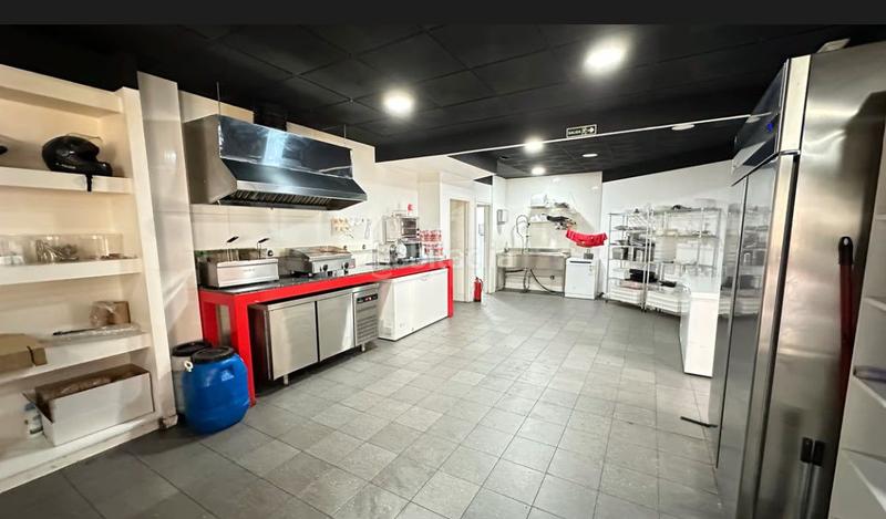 Foto 28ee87b0-c6c0-4698-93a2-3456a2956eed. Alquiler local comercial local com. en alquiler . en Olesa de Montserrat