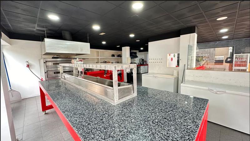 Foto 3e10fdcd-a033-49dd-b04b-a845b4700c3d. Alquiler local comercial local com. en alquiler . en Olesa de Montserrat