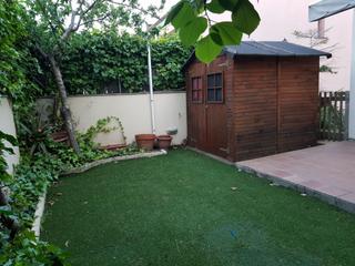Lloguer Xalet a Nucli Urbà. Chalet en alquiler en esparreguera, 4 dormitorios.