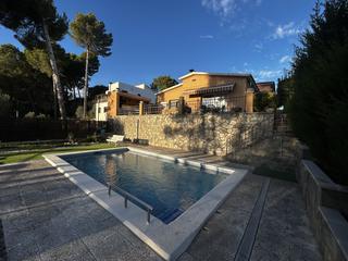 Xalet  Anselm clave. Chalet en venta en mas deen gall   can rial, 5 dormitorios.