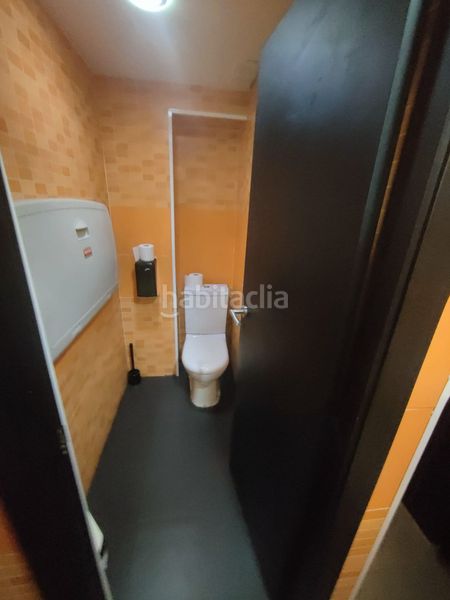 Foto b0bfc0ab-6b7b-4150-8075-535511801418. Local comercial local com. en venta en palau. en Sant Andreu de la Barca