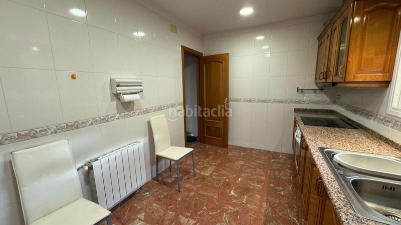 Foto 9ab0028d-7699-41cd-a559-091181eb4104. Xalet amb calefacció aparcament a Vallirana