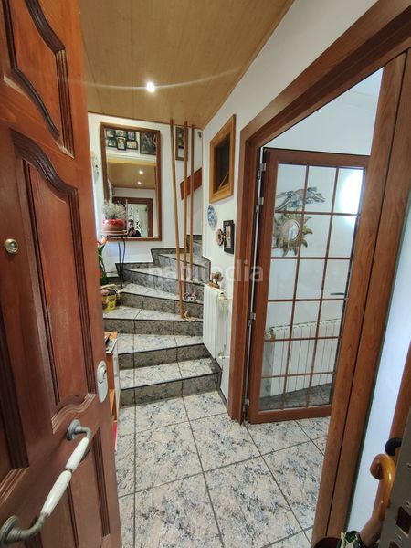 Foto 3b6bd3a1-f06d-4911-a5f4-07065f77e8b3. Casa adossada amb calefacció a Collbató