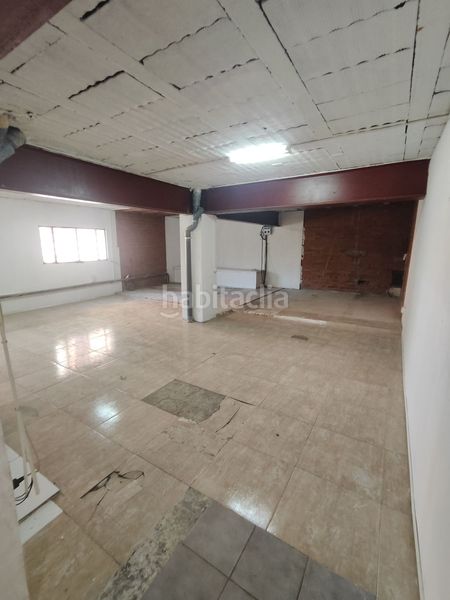 Foto 8ab225d9-b2d8-4afe-87af-d3e283524278. Local comercial a Can Vinyals Esparreguera