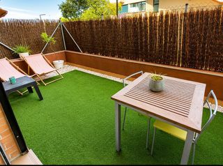 Piano terra  Republica. Planta baja en venta en abrera, 2 dormitorios.