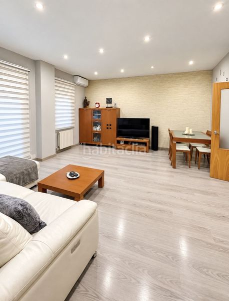 Foto 0faa9391-2f60-4516-ba3f-e1620db247ef. Appartement avec chauffage dans Pallejà