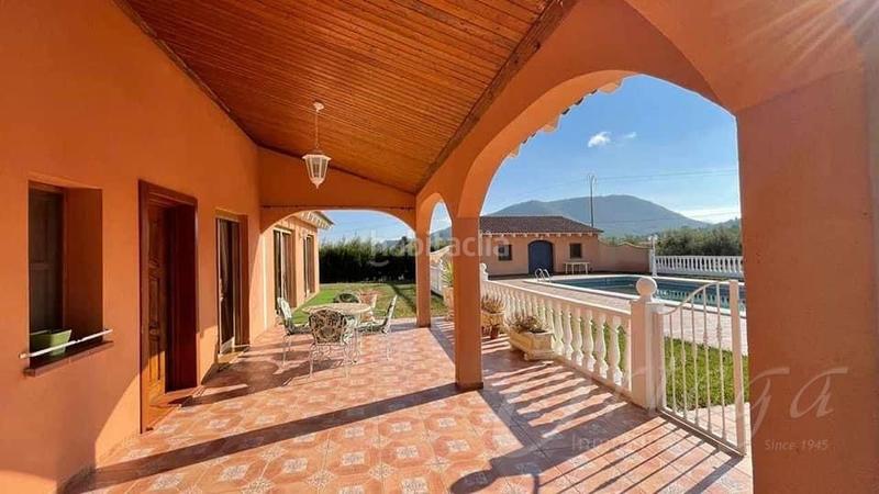 Foto e012bd21-0a2d-49a1-b55a-a081297544b5. Chalet en venta chalet de lujo con finca de oliveras en plena produccion, (murcia) en Bullas