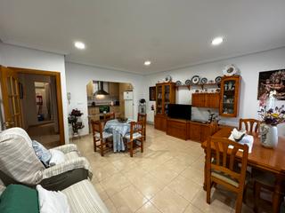 Appartement à Cehegín. Se vende apartamento muy muy nuevo en carretera de murcia.