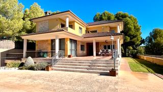 Chalet à Caravaca de la Cruz. Oportunidad de comprar un chalet de lujo en caravaca de la cruz