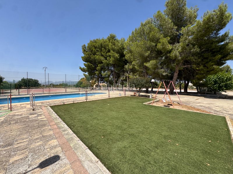 Foto 205dd9bc-b0c5-4cbc-8e7d-81425a1e826e. Chalet with fireplace heating parking pool in Caravaca de la Cruz