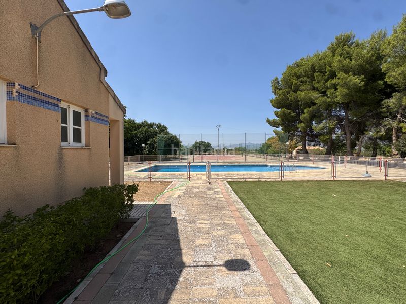 Foto 3828d652-c40b-44d5-9327-025486b89906. Chalet with fireplace heating parking pool in Caravaca de la Cruz