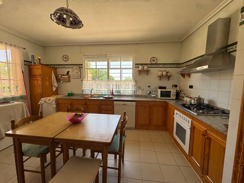 Foto 40da52f6-7098-4431-a800-e06860d7c749. Chalet with fireplace heating parking pool in Caravaca de la Cruz