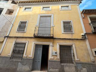 Maison à Plaza mesoncico 2. En venta casa señorial en pleno casco histórico: perfecta para t