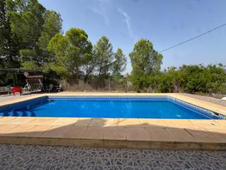 Chalet  N/a. Casa de campo con piscina y vistas en cehegín – parcela de 4.000