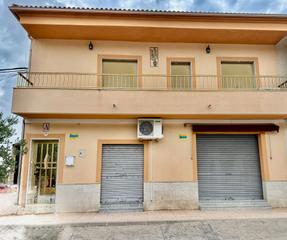 Casa en Calle carretera de valentin 74. ?? se vende oportunidad nica: vivienda + negocio familiar listo