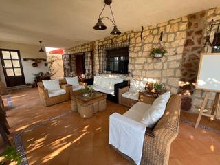 Chalet à Moratalla. En venta este precioso chalet en un entorno natural inigualable
