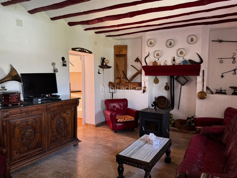Foto dbbc3842-3a04-45e5-bffb-25819def4abd. Casa a calle vereda del barranco 4 a Cehegín