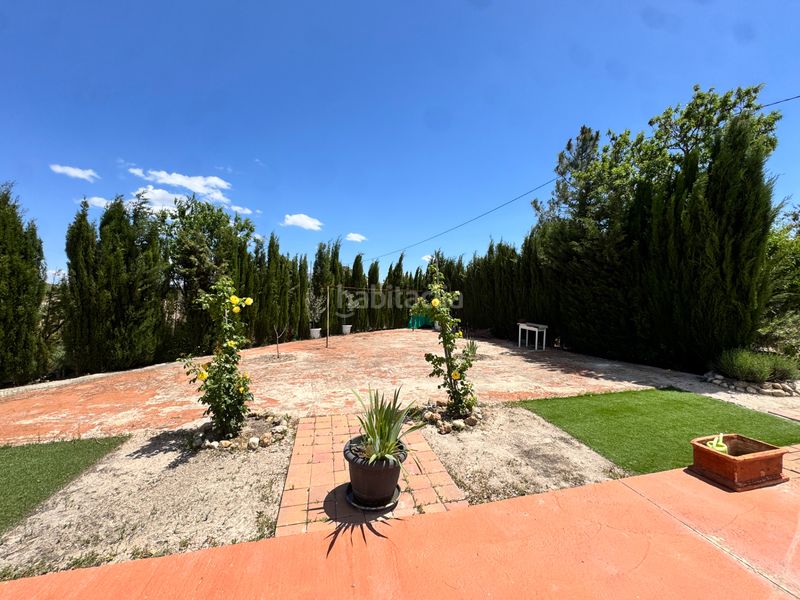 Foto c610360c-92bd-4abf-88d2-8da70f4a8017. Xalet amb xemeneia aparcament piscina a Calasparra