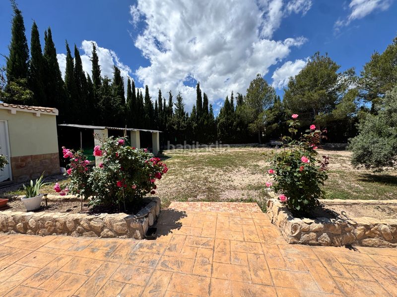 Foto f21a751d-1aa6-4d9d-8203-83f9fc51daab. Xalet amb xemeneia aparcament piscina a Calasparra