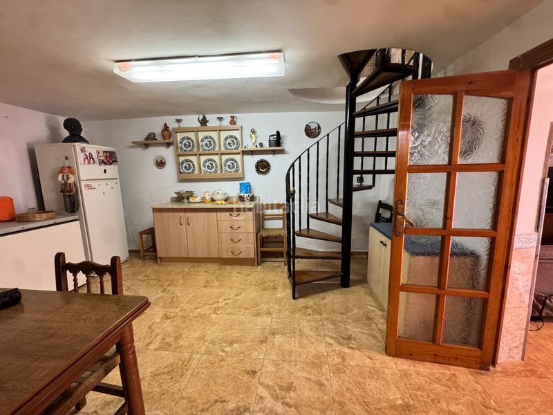 Foto febb27e6-aa53-4a03-b9e9-6c348403cd3f. Casa amb xemeneia aparcament a Cehegín